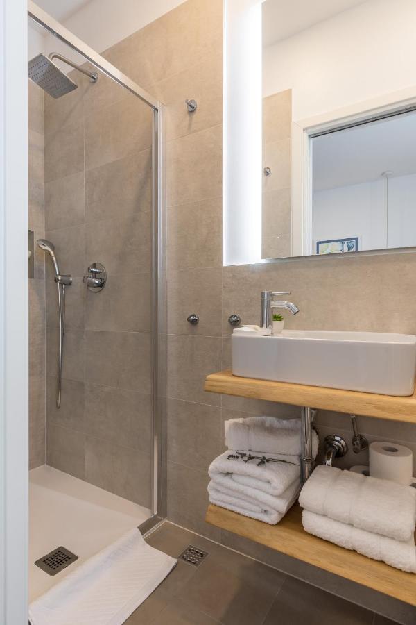 Promenade Room Split **** Bagian luar foto