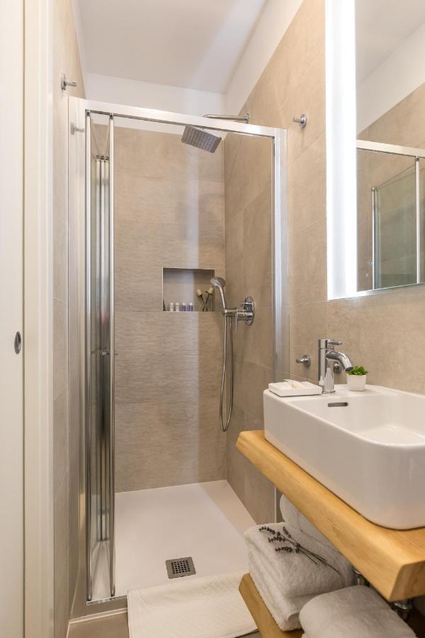 Promenade Room Split **** Bagian luar foto